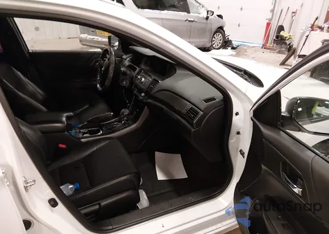 2016 Honda Accord Sport z USA, uszkodzony, nr VIN 1HGCR2F53GA073709